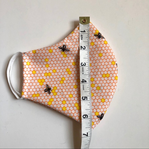 25% OFF 2/More Bee Print Face Mask OSFM Cotton - Picture 3 of 9